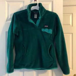 Patagonia pullover jacket in Turquoise